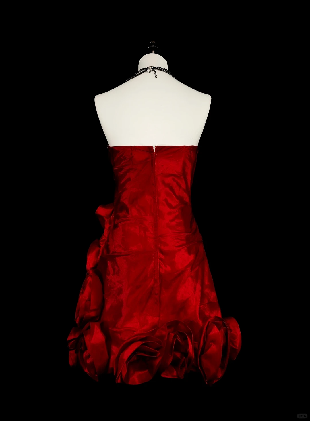 Sexy Red Satin Beaded Short Graduation Homecoming Dress,Sweetheart Neck Mini Birthday Prom Dress D4060