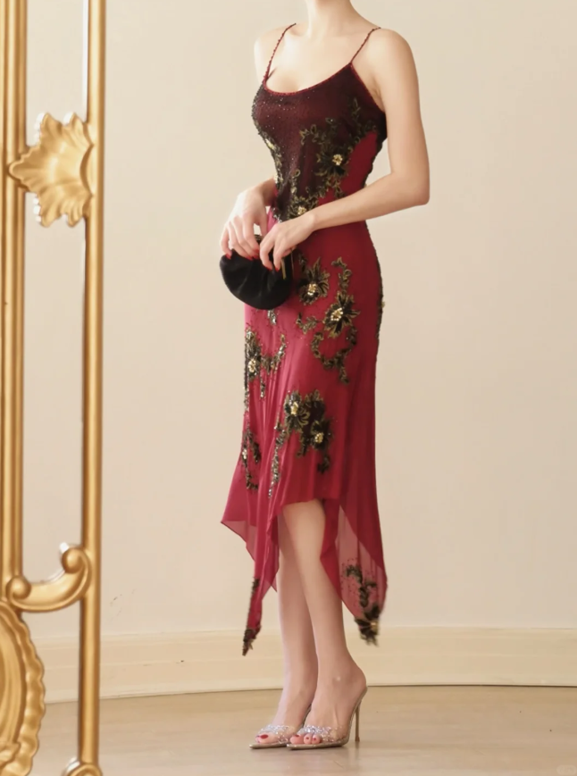 Unique Spaghetti Straps Chiffon Floral Beaded Long Party Dress Burgundy Mermaid Prom Gown D2746