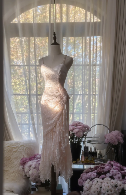 Pretty Spaghetti Straps Light Pink Lace Pleated Mermaid Long Wedding Guest Dress Formal Prom Dress Party Gown D2104