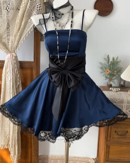 Vintage Spaghetti Straps Satin Lace Short Prom Dress,Blue A Line Short 6th Grade Homecoming Dress D3923