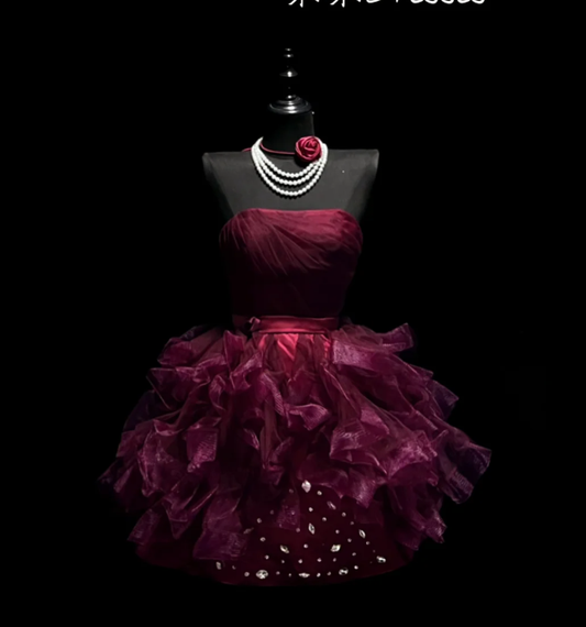 Pretty Burgundy Strapless Tulle Beaded A Line Short Homecoming Dress Formal Birthday Outfits D1827
