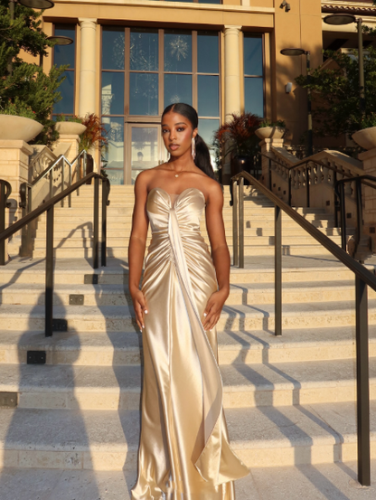 Sexy Sweetheart Neck Satin Mermaid Party Dress Champagne Long Prom Dresses D4975