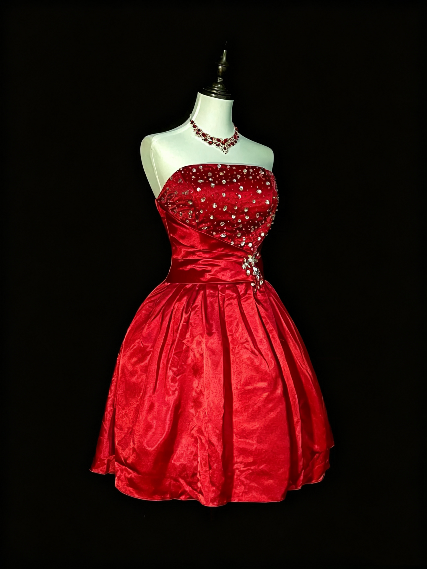 Pretty Strapless Satin Beaded A Line Mini Birthday Prom Dress,Red Short Graduation Homecoming Dress D4077