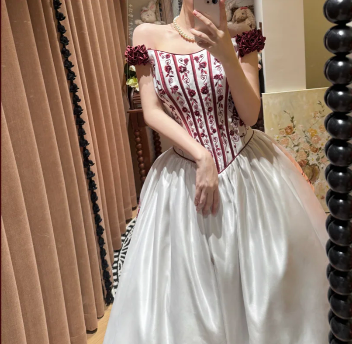 Unique Off The Shoulder Ball Gown White Satin Embroidery Flowers Long Birthday Party Dress Prom Gown D2037
