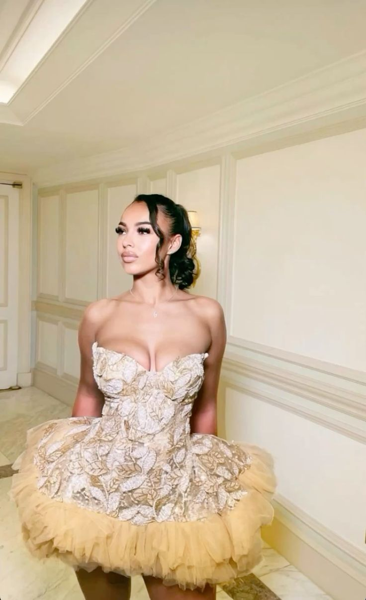 Gorgeous Sweetheart Gold Sleeveless Mini Grade Homecoming Dresses Birthday Outfit Strapless A Line Cocktail Dress S377