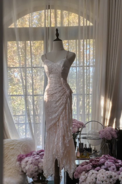 Pretty Spaghetti Straps Light Pink Lace Pleated Mermaid Long Wedding Guest Dress Formal Prom Dress Party Gown D2104