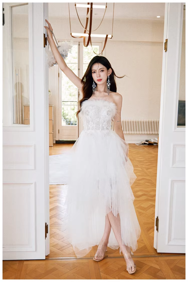 Classy White Feathers Strapless Embroidered Tulle Sequin Appliques Long Birthday Prom Dress Evening Gown D2403