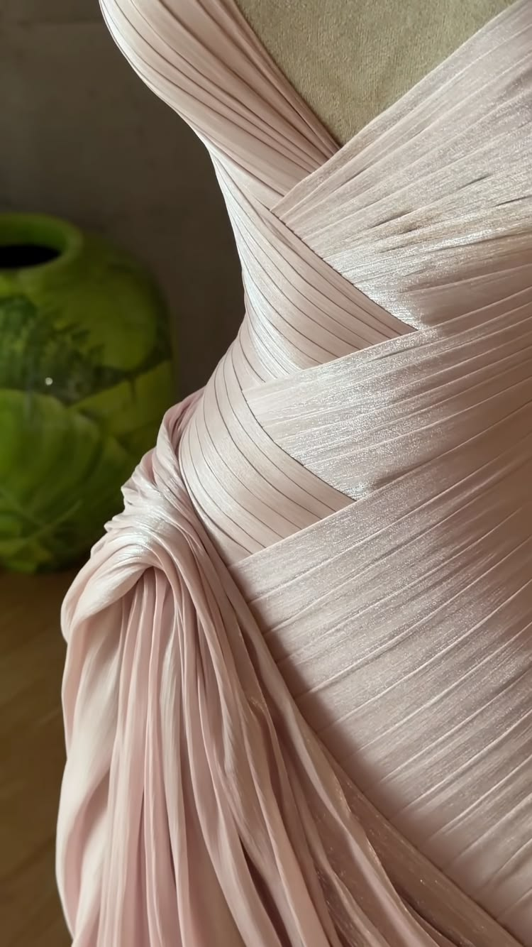 Elegant Pink Spaghetti Straps Satin Pleated Mermaid Long Party Dress Evening Dress D2978