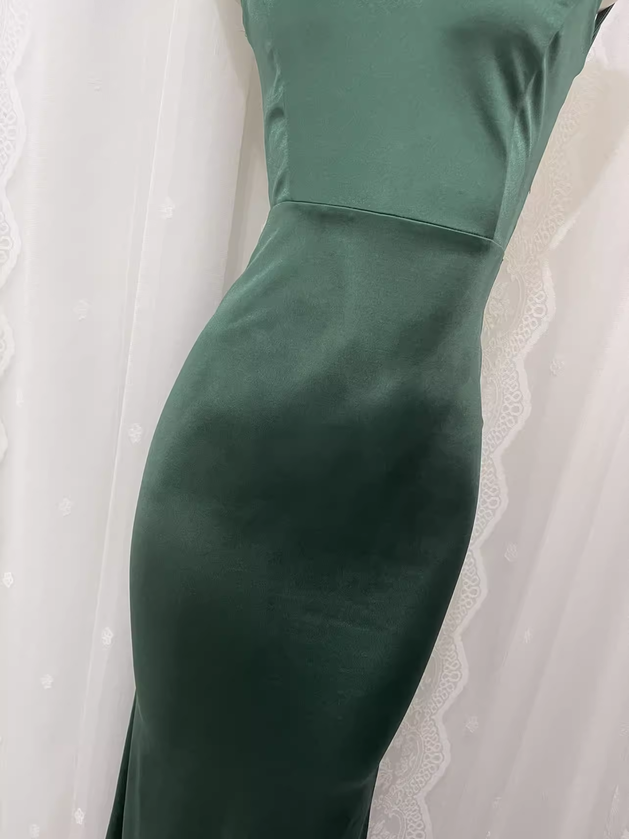 Simple Sheath Spaghetti Straps Green Long Vacation Dress Birthday Outfits SD0011