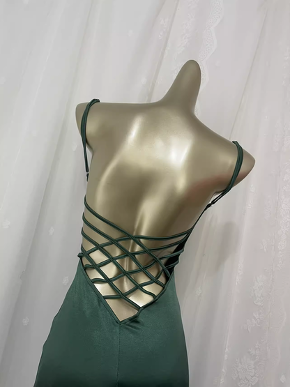 Simple Sheath Spaghetti Straps Green Long Vacation Dress Birthday Outfits SD0011