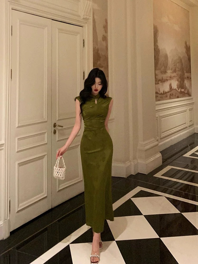 Gorgeous Mermaid High Neckline Green Satin Floral Date Night Dress Long Prom Dresses Birthday Outfits SD1108