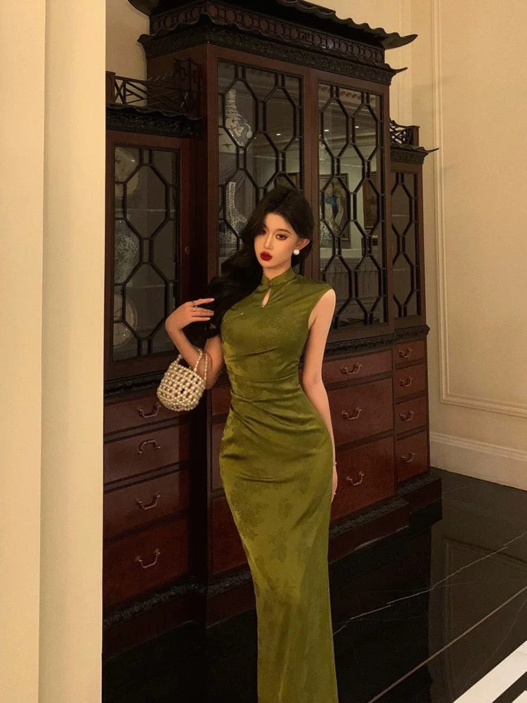 Gorgeous Mermaid High Neckline Green Satin Floral Date Night Dress Long Prom Dresses Birthday Outfits SD1108