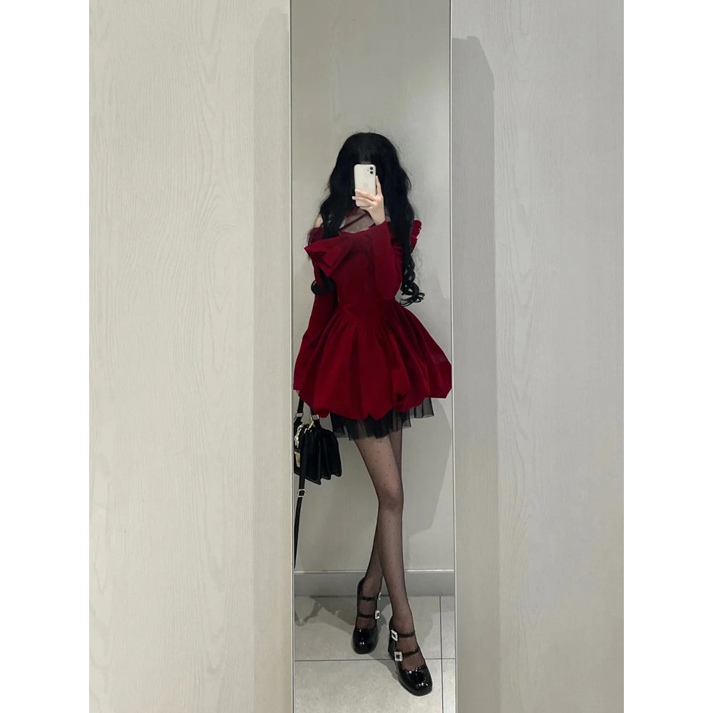 Chic Ball Gown Long Sleeves Red Velvet Party Dress Birthday Dresses Birthday Outfits SD1227