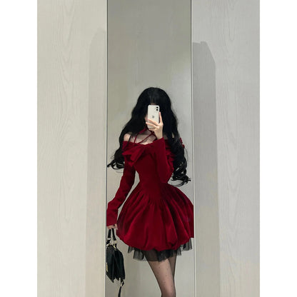 Chic Ball Gown Long Sleeves Red Velvet Party Dress Birthday Dresses Birthday Outfits SD1227