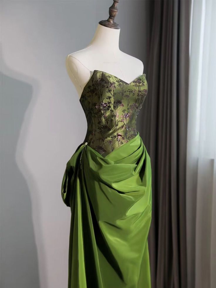 Sexy Green Sweetheart Embroidery Sheath Column Prom Dress SD1292