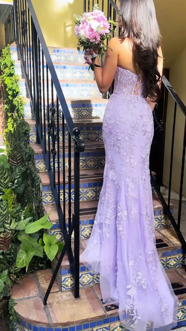 Elegant Mermaid Sleeveless Lace Lilac Evening Prom Dresses Long Prom Dresses SD1420