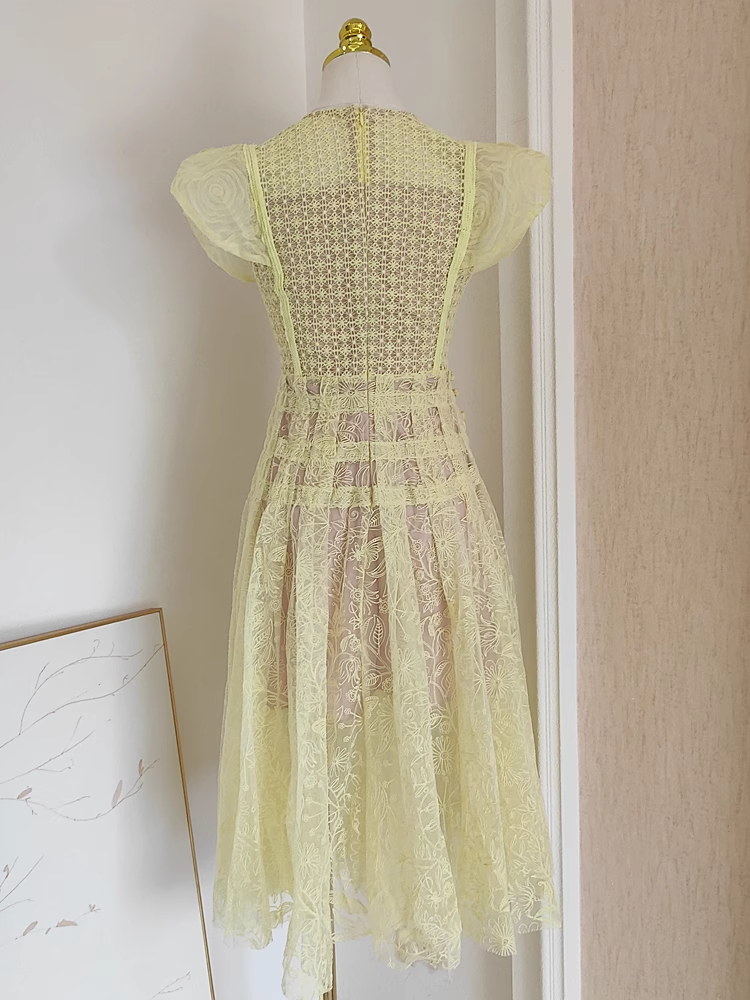 Cute A line Scoop Yellow Short Sleeves Lace Vacation Dress Women Dresses SD153