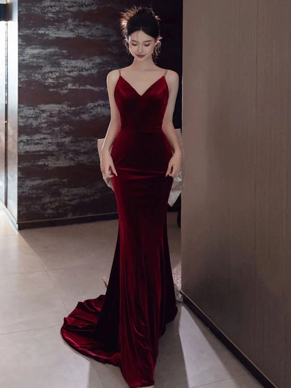 Sexy Mermaid Spaghetti Straps Burgundy Velvet Long Evening Dress Prom Dresses SD1635