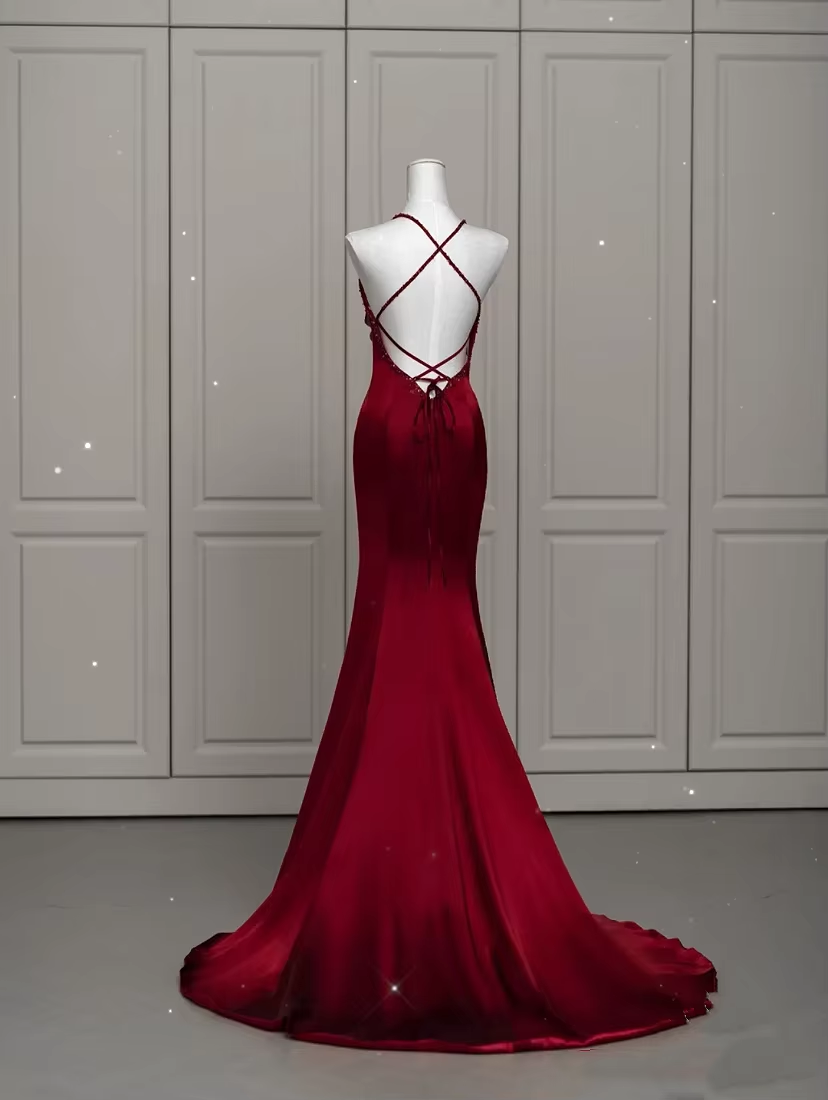 Sexy Mermaid Spaghetti Straps Floor Length Burgundy Satin Backless Prom Dresses SD1667