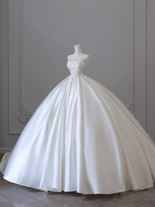 Princess Ball Gown Strapless Sleeveless Pleats White Satin Lace Wedding Dress Bridal Dresses SD1701