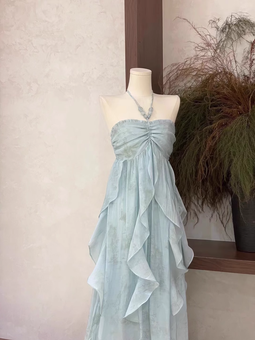 Cute A line Halter Ruffled Floral Blue Women's Long Vacation Dresses SD180