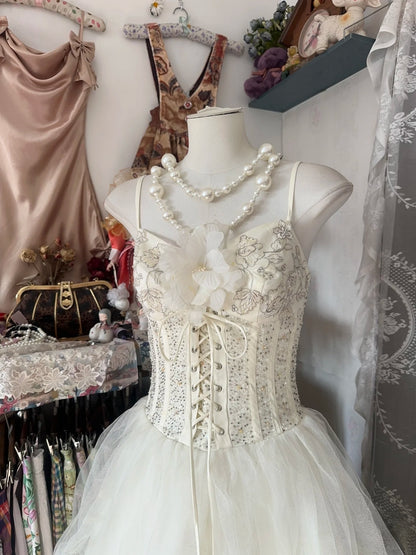 Vintage Ball Gown Spaghetti Straps Sleeveless Long White Evening Dress Prom Dresses SD1902