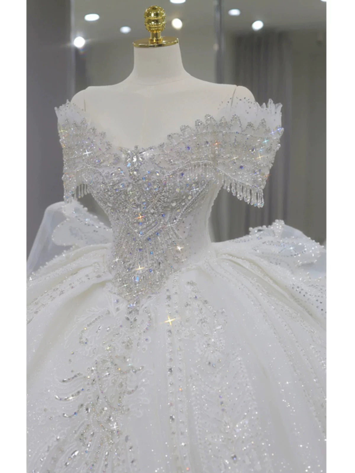 Pretty Ball Gown Off The Shoulder Short Sleeves Sequin White Wedding Dresses Brides Dress SD1954