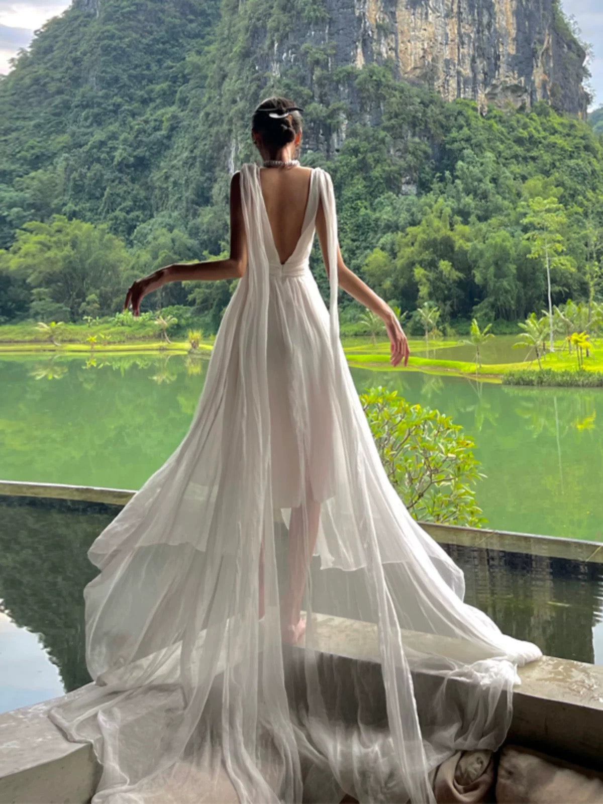 Beautiful A line V Neckline White Chiffon Long Party Dresses Prom Dress SD2019