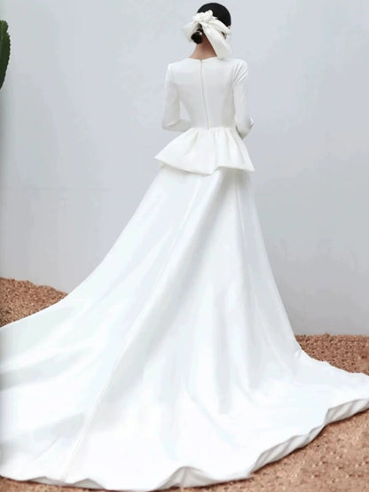 Unique Ball Gown Scoop Neckline Long Sleeves White Satin Wedding Dresses SD2080