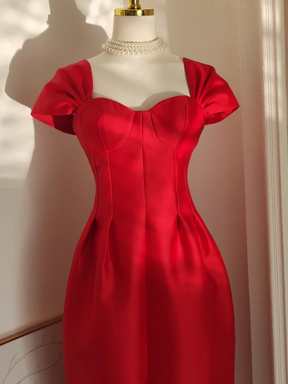 Sexy A line Sweetheart Red Satin Knee Length Homecoming Dresses Birthday Outfits SD231