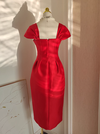 Sexy A line Sweetheart Red Satin Knee Length Homecoming Dresses Birthday Outfits SD231