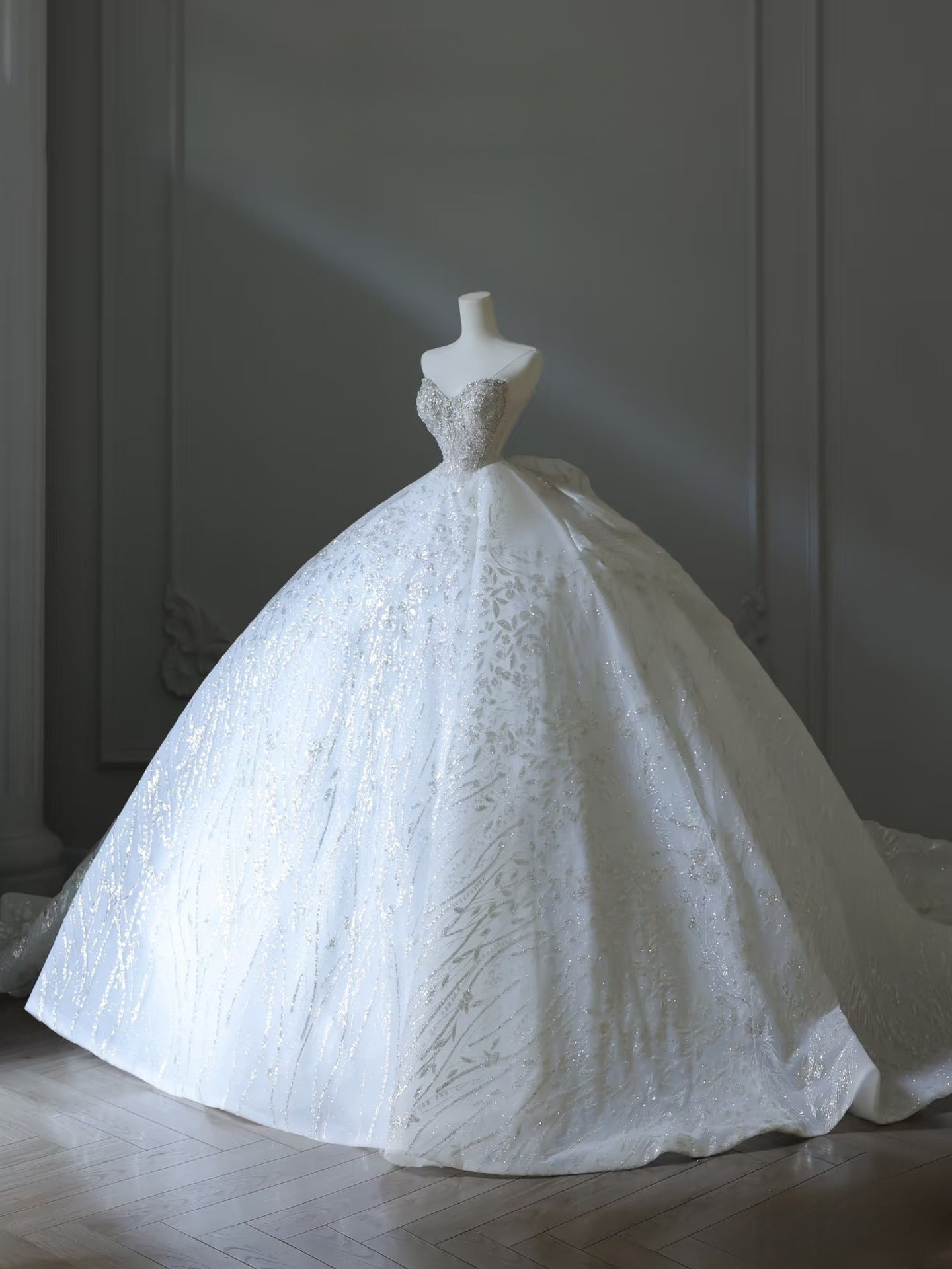 sweetheart sequin wedding dress Unqiue A-Line Sweetheart Sequin Short Wedding Dress with Appliques, Diamond White / 10
