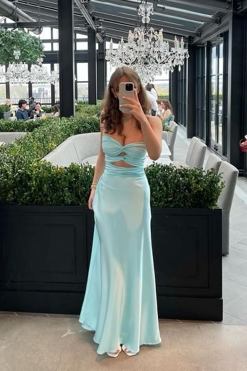 Classy Sheath Sweetheart Sleeveless Blue Satin Light Sky Blue Long Prom Dresses SD2399