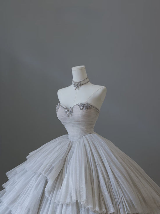 Timeless Ball Gown Sweetheart Short Sleeves Lace White Wedding Dresses Brides Dress