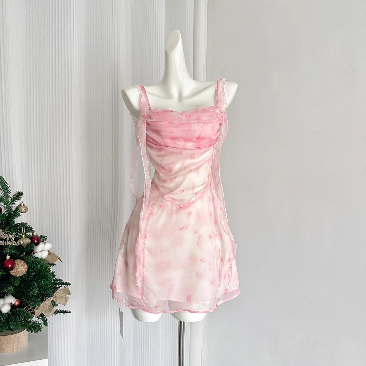 Cute Sheath Straps Sleeveless Floral Pink Dress Short Holiday Dresses SD278