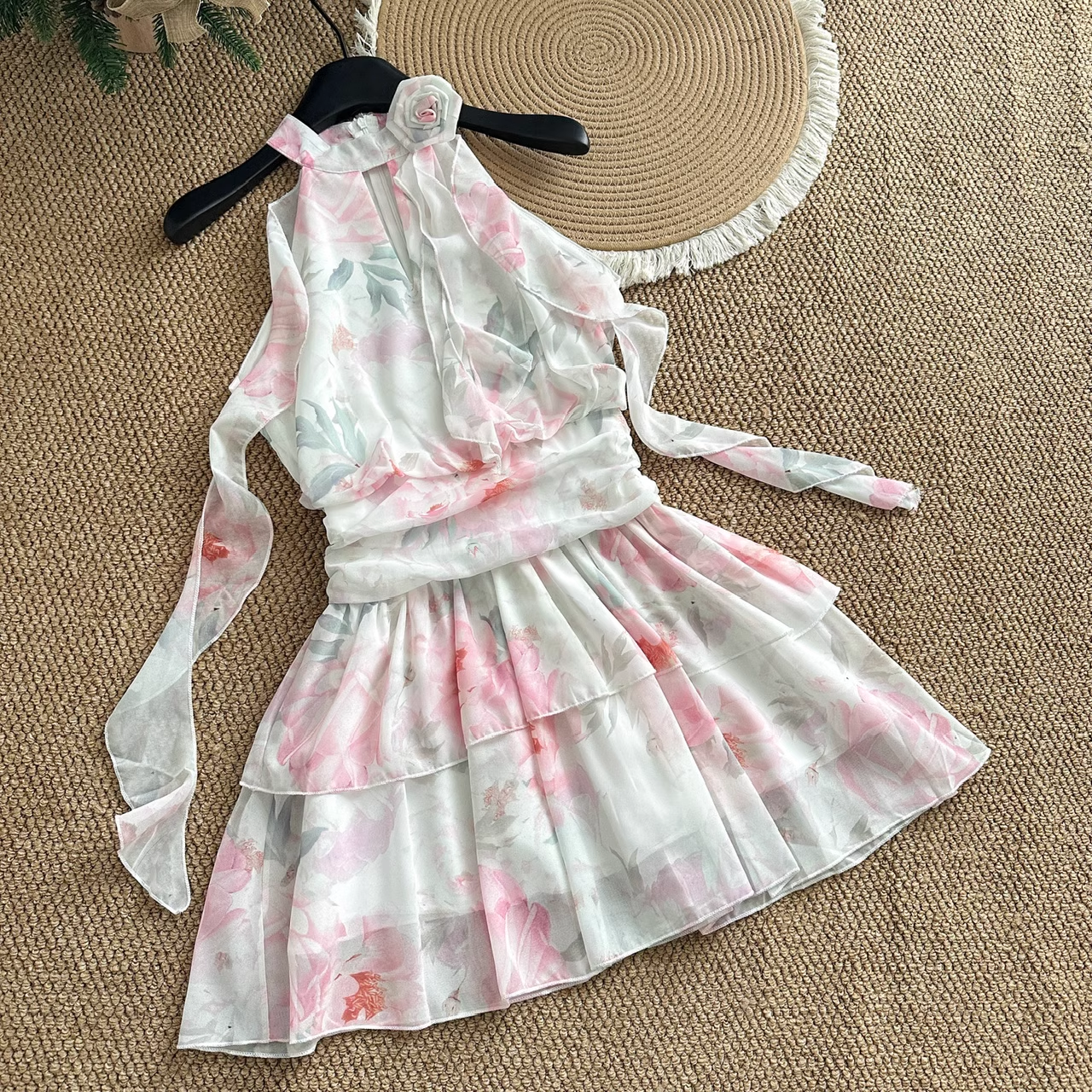 Cute A line Halter Rose Flower Sleeveless Floral Pink Dress Short Holiday Dresses SD279