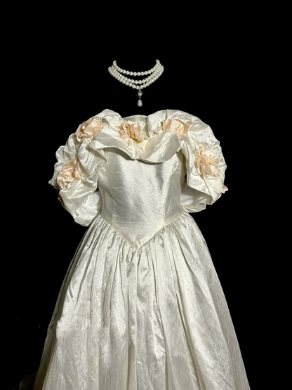 Classy Ball Gown Off The Shoulder Lace Ivory Long Wedding Dress Bridal Dresses SD2931