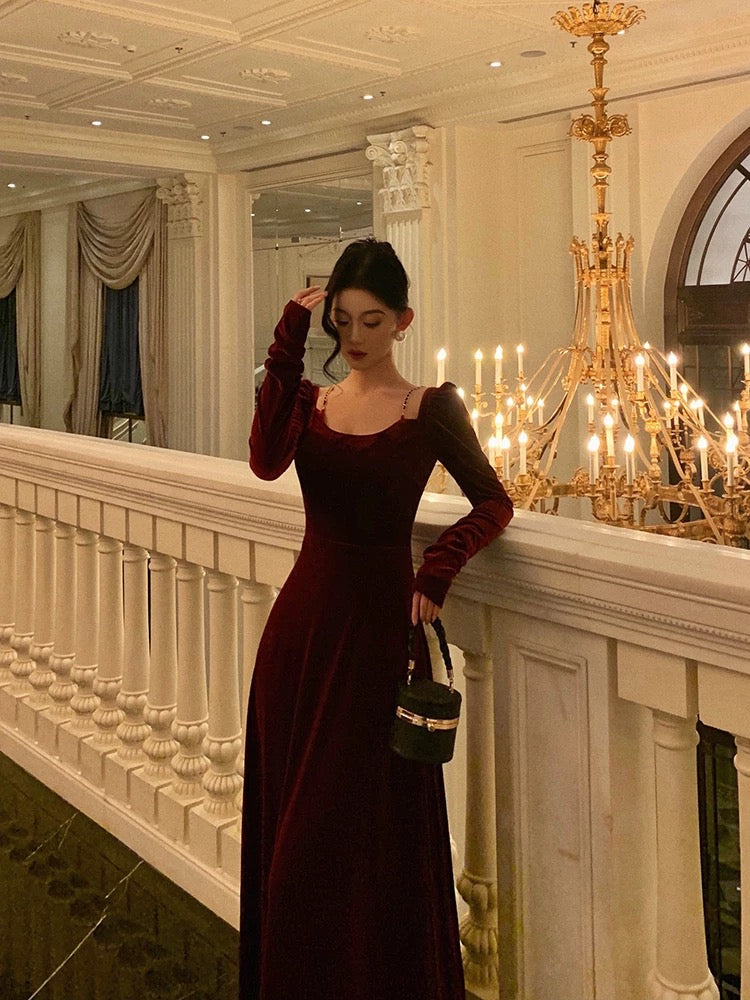 Sexy A Line Straps Burgundy Velvet Long Sleeves Prom Dresses Birthday Outfits SD304