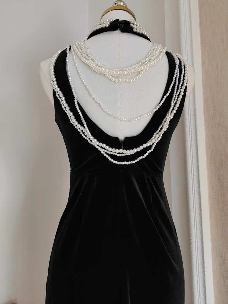 Sexy Sheath High Neckline Black Travel Vacation Dresses Velvet Birthday Dress SD326