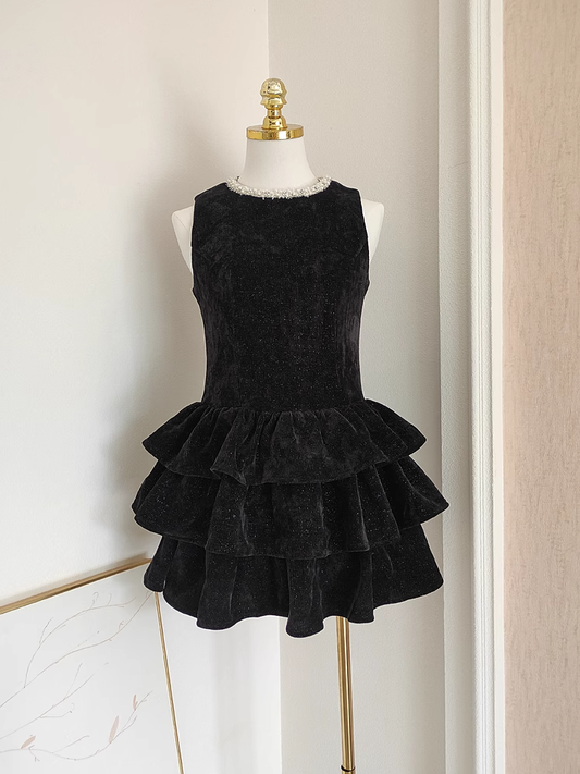 Sexy A Line Scoop Ruffles Vacation Dresses Short Black Birthday Outfits SD334