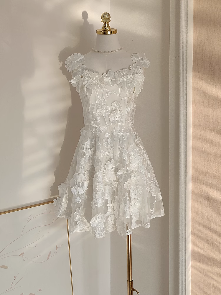 Cute A line Straps Sleeveless Floral White Party Dress Short Holiday Dresses SD338