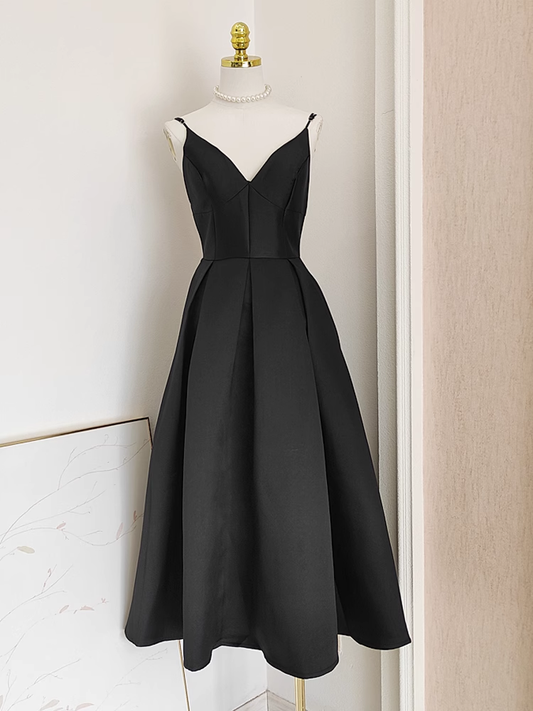 Simple A line Spaghetti Straps Black Satin Vacation Dress Women Birthday Dresses SD446