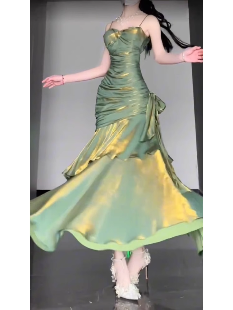 Retro Mermaid Spaghetti Straps Green Prom Dresses Birthday Outfits With Flower SD537