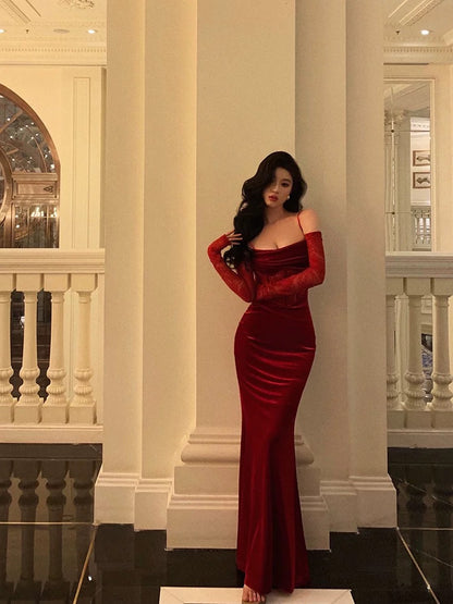 Sexy Sheath Spaghetti Straps Lace Red Velvet Long Prom Dresses Birthday Outfits With Gloves SD587