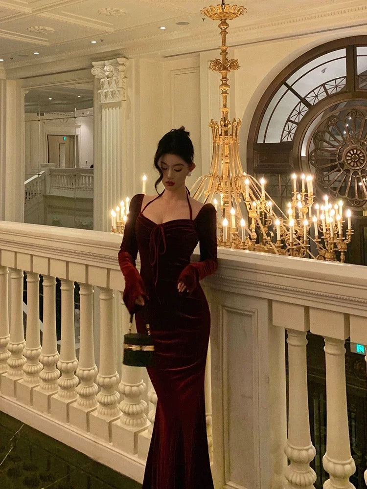 Gorgeous Sheath Halter Long Sleeves Burgundy Velvet Date Night Dress Prom Dresses Birthday Outfit SD728