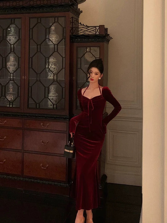 Gorgeous Sheath Halter Long Sleeves Burgundy Velvet Date Night Dress Prom Dresses Birthday Outfit SD728