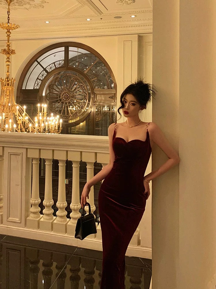 Gorgeous Sheath Spaghetti Straps Velvet Date Night Dress Red Prom Dresses Birthday Outfits SD780