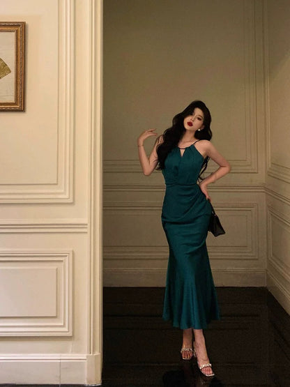 Classy Sheath Halter Sleeveless Green Silk Satin Prom Dresses Birthday Outfits SD843