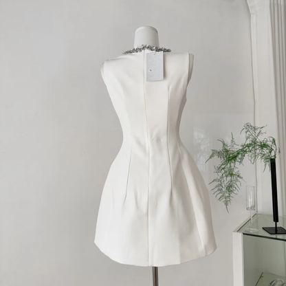 Simple White Sleeveless A Line Short Homecoming Dress Birthday Outfits S402