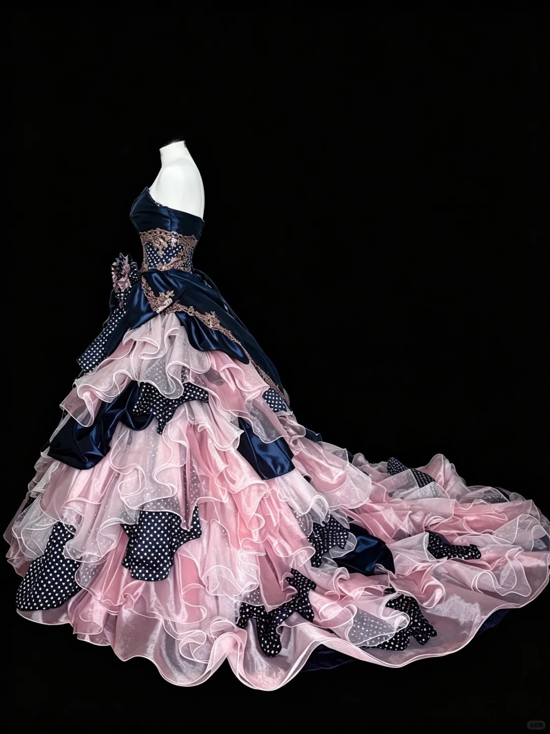 Retro Ball Gown Navy Blue Pink Satin Tulle Appliques Quinceanera Dress With Bow D5279